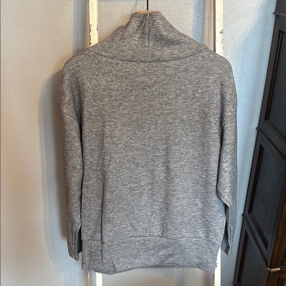 NWT OGL Move Gray Cowl Neck Sweater - Picture 4 of 8